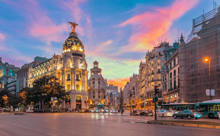 Two Days in Madrid _ The Ultimate Madrid Travel Itinerary (1)